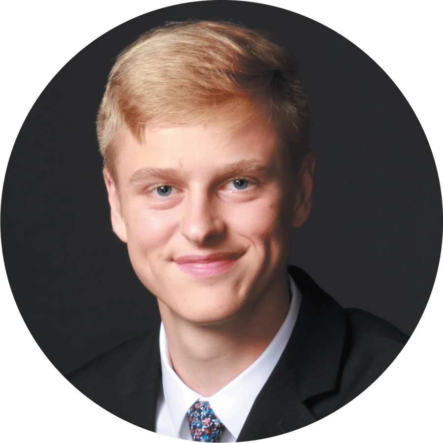 Cameron DeWith — National Scholar portrait